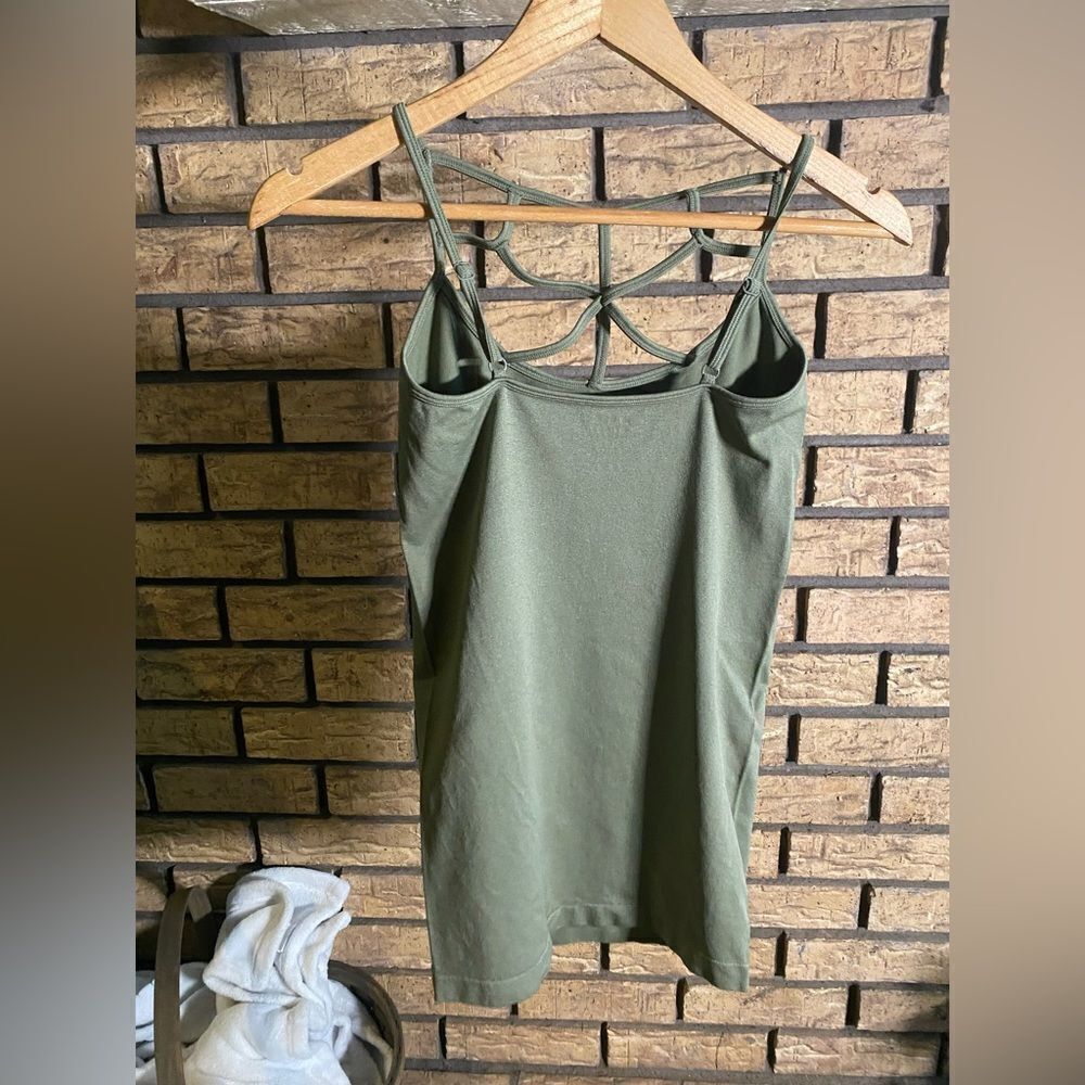 ‎Tank top with bralette top - Picture 4 of 5